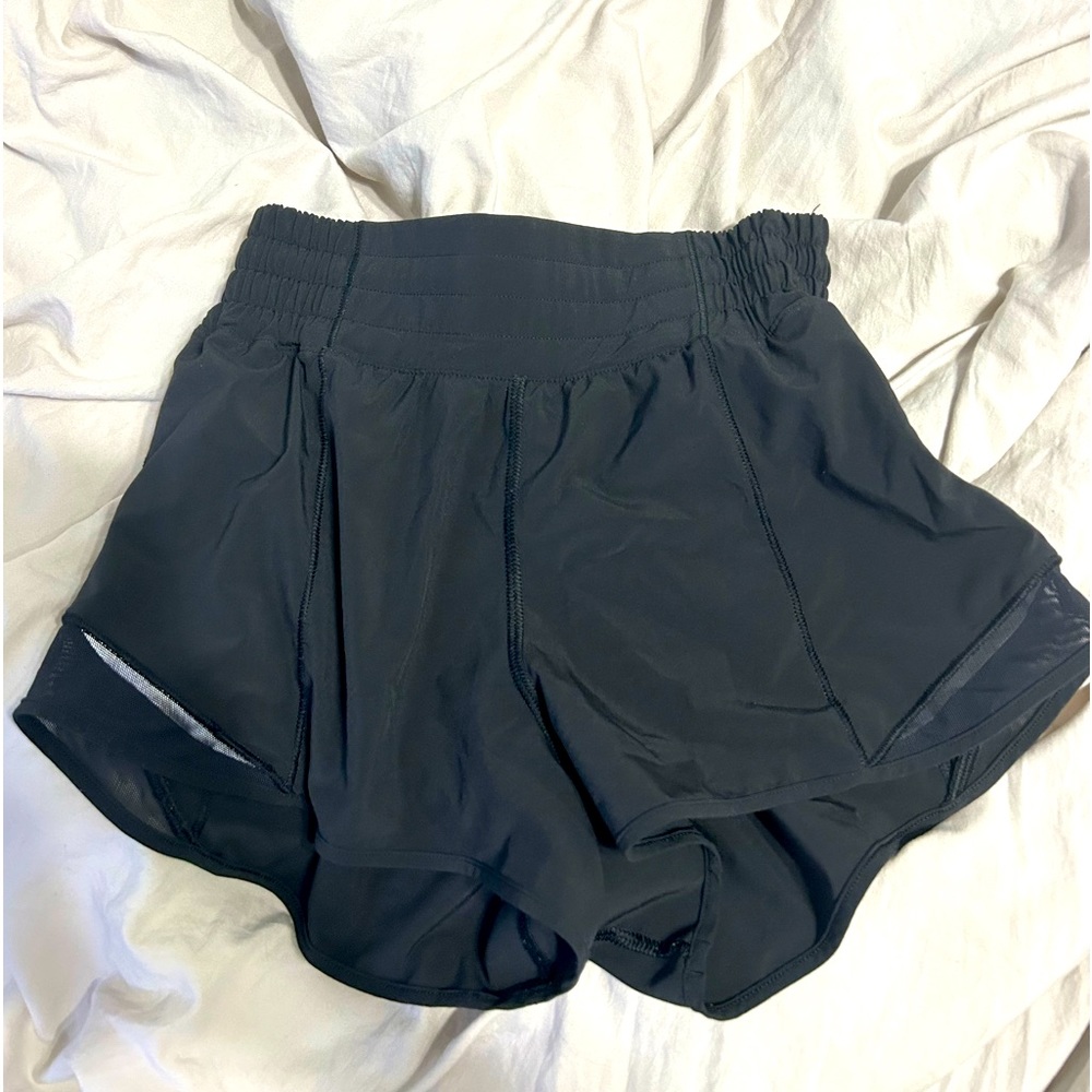 Lulu size 2 black